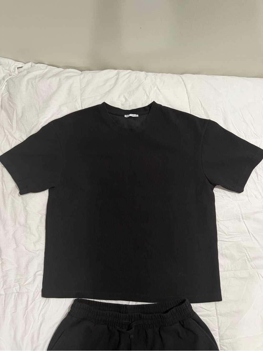 Zara Black Men’s Short Sleeve Crewneck Tee and shorts set